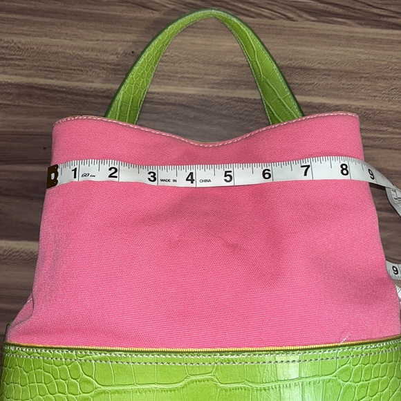 Tommy Hilfiger Swinger Satchel pink and yellow green purse PERFECT FOR SPRING! - Picture 12 of 16